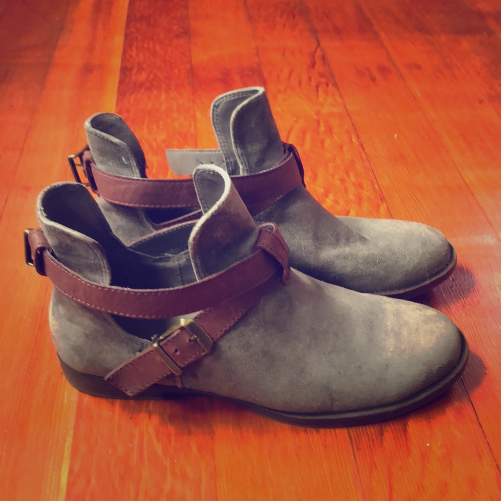 Ankle boots